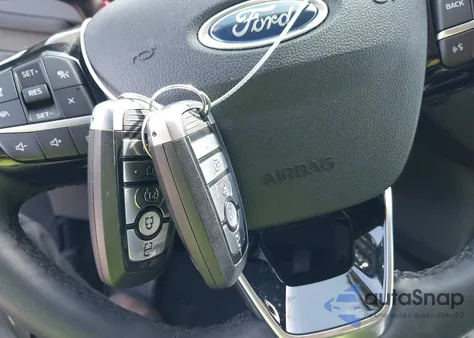 2022 Ford Escape Sel z USA, uszkodzony, nr VIN 1FMCU0H65NUA38734